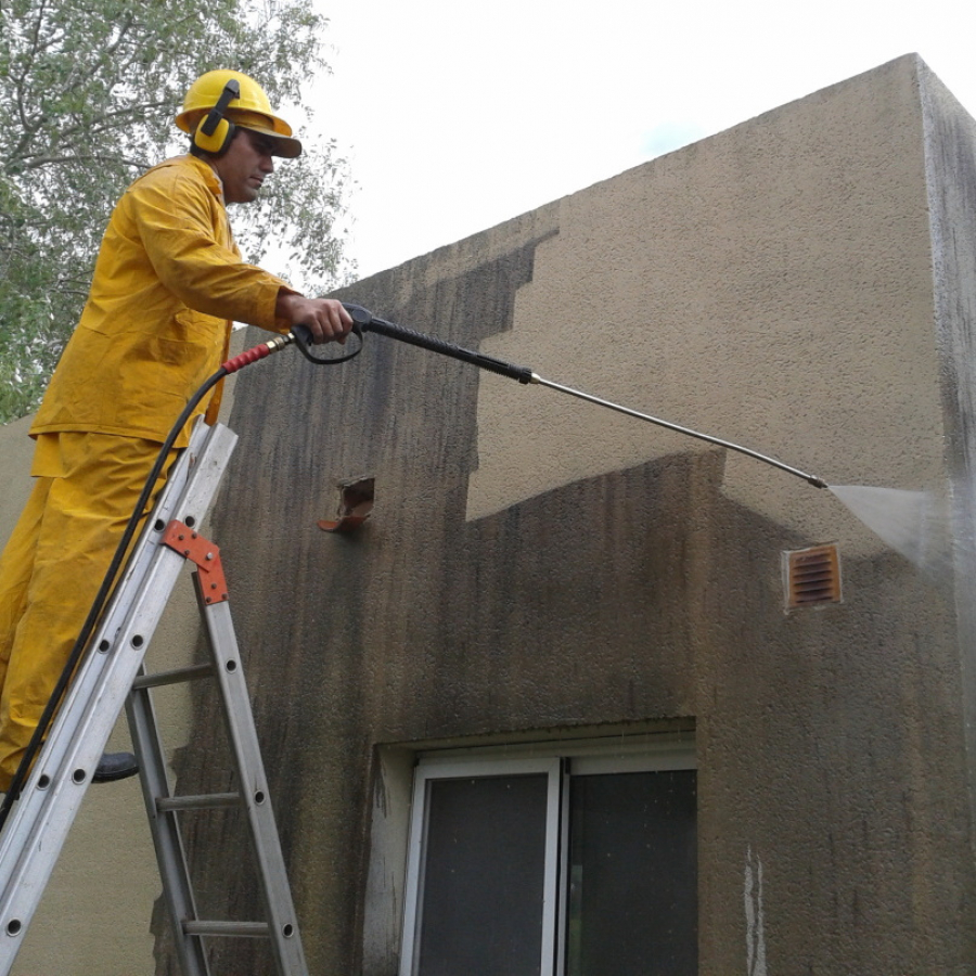 Hidrolavado de edificios en Providencia